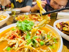 子姜田鸡-邱金小炒·30 年盐帮江湖菜(自贡店)
