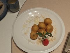 -八府香鸭·啫啫煲(华山路店)