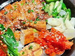 法式鲣鱼汁配炭烤黑猪肉-KimPro 辛普乐概念韩餐