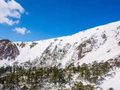 -石卡雪山