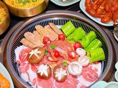 -梨花自助烤肉(西三旗万象汇黑金店)