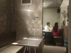 -粉八·云南米线·建水烧烤(常熟路店)
