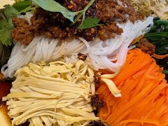 -牛村来人潮汕牛肉火锅(西单店)