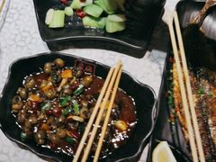 -云晓光头烧烤吧(新大陆广场店)