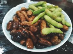 茴香豆花生拼盘-绍兴名菜馆(可乐路店)