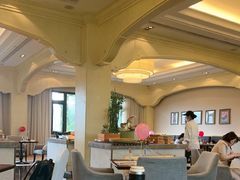 -鲤鱼洲酒店港鲤咖啡厅