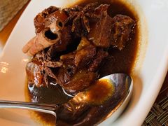 -Chom Cafe and Restaurant