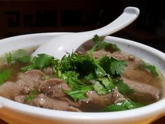 牛舌-大众跷脚牛肉馆·非遗传承单位(峨眉山店)