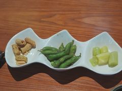 -俊屋料理·烧鸟·寿司·日泰融合菜(星际云汇店)