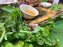 -沐毫傣泐云南菜孔雀宴•手抓饭傣味烧烤(曼听公园店)