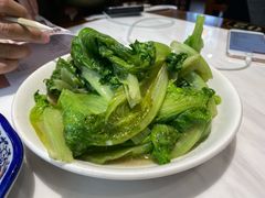耗油生菜-老苏州芳和园茶酒楼  传统苏帮菜(观前店)