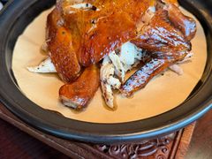 黑松露手撕脆皮鸡（半只）-广州柏悦酒店·悦景轩·粤菜餐厅