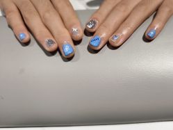 -丽心自助美甲美睫