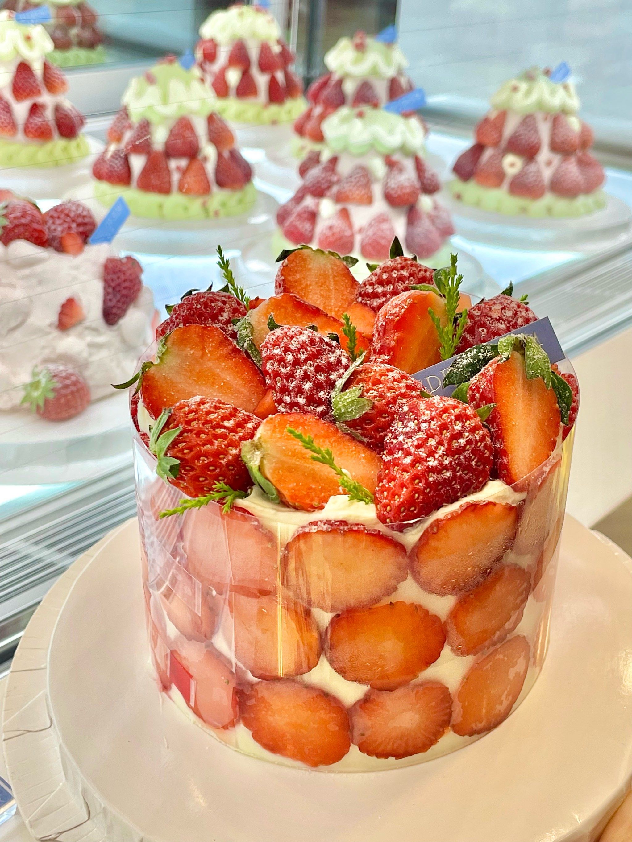 新年开运🧨草莓乳酪好浓郁!🍓🧀