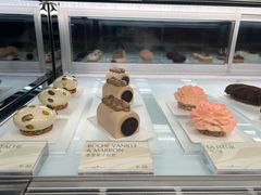 -潮一不贰·法式甜品·生日蛋糕·西式简餐(外滩店)