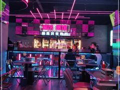 -燥次·烧烤酒场(万象城店)