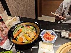 -山川小町·极番烧肉(新地假日广场店)