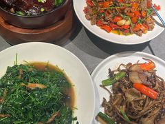 -吴越荣记苏州菜·松鼠桂鱼100%活鱼现做(斜塘老街店)