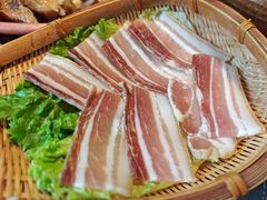 -阿婆情腊排骨火锅·野生菌季(古城旗舰店)