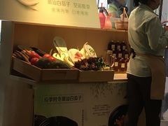 -汤城小厨•粤菜•靓汤(金宝街店)
