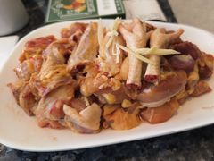 -一席地·本地鸡窝·杭帮鸡火锅(萧山银隆百货店)
