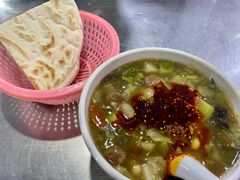 -邢老三肉丸糊辣汤(西安总店)