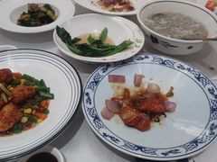-聚春园自助餐厅(东街口店)