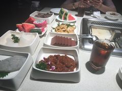 -海底捞火锅鲜切牛肉主题店(长寿路店)