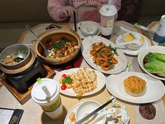 -荣小馆(椒江青悦城店)