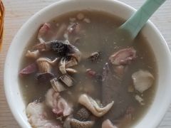 -洪峰浩老北京烧饼夹肉(角门路店)