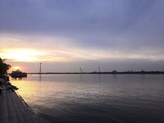 -人民防洪胜利纪念塔