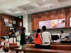 大堂-星巴克臻选(广州沙面店)