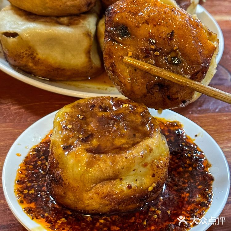 我宣布！这才是全北京最便宜好吃的门钉肉饼！