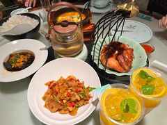 -佬麻雀·剁椒鱼头(京基KK One店)