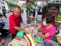 -詹爷爷乌节路街头冰淇淋