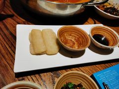 -亮欢寨酸汤鱼(沙冲路店)