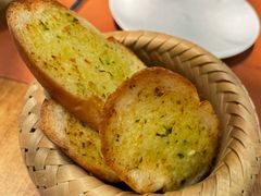 餐前面包Bread-Golden Lily河内巴黎法越料理餐厅(建国西路店)