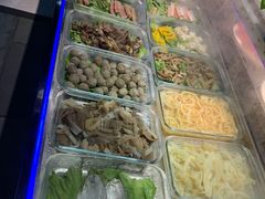 -牛里牛气· 榴莲海鲜鲜牛肉自助火锅·烤肉(横岗店)