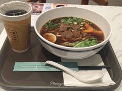 -康师傅私房牛肉面(申虹店)