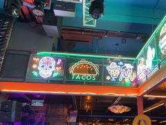 -Famous肥猫墨西哥音乐餐吧(五棵松华熙LIVE店)