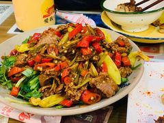 小炒黄牛肉-堂瓦里·传统赣菜(第一街区店)
