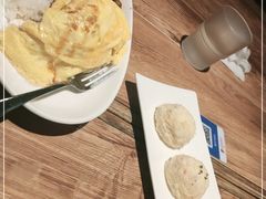 -玛格萝妮(汇智国际商业中心店)