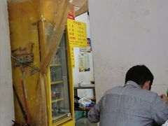 -巧手馄饨(箍桶巷店)