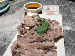 -德林酸菜鱼火锅(南丹店)