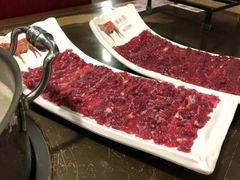 -左庭右院鲜牛肉火锅(金山万达店)