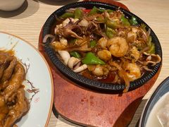 -小船渔村•大连菜•大连焖鱼(黄河路店)