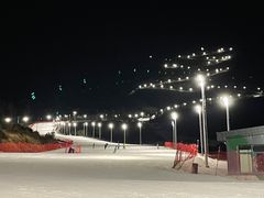 -鳌山滑雪度假区