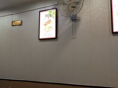 自助调料区-就这家旋转小火锅(西安路罗斯福店)