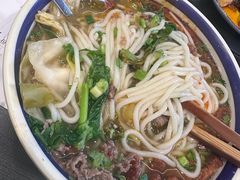 -云阿蛮云南生烫牛肉米线(奉贤路店)