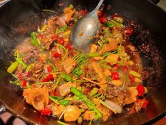 现炒黄牛肉-小隐人家(乐松店)